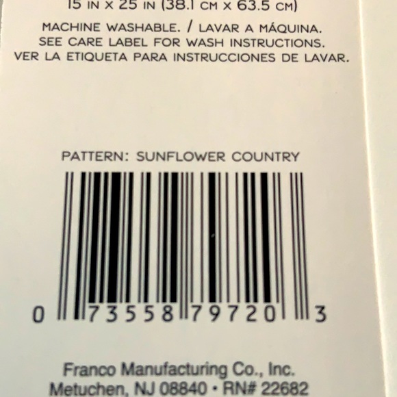 Hand Crafted Crochet Top Sunflowers Hanging Kitchen or Bathroom Hand Towel - Picture 3 of 3